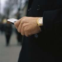 LUXUS, REICHTUM, REICH, REICHE, LUXUSARTIKEL, LUXURIOES, ACCESSOIRE, ACCESSOIRES, UHR, ARMBANDUHR, UHREN, ARMBANDUHREN, ROLEX, ROLEX DAYTONA, MANN, MAENNER, HAND, HAENDE, HANDY, HANDYS, MOBILTELEFON, MOBILTELEFONE,