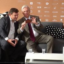 Bilanz-Redaktor Marc Kowalsky und Christoph Franz, Verwaltungsrats-Präsident von Roche.