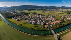 Obergösgen an der Aare: In weniger als 60 Minuten am Zürcher Hauptbahnhof, günstiger Quadratmeterpreis.