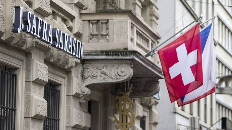 Mittlerweile sitzen zwei Sarasin-Manager in U-Haft. Keystone