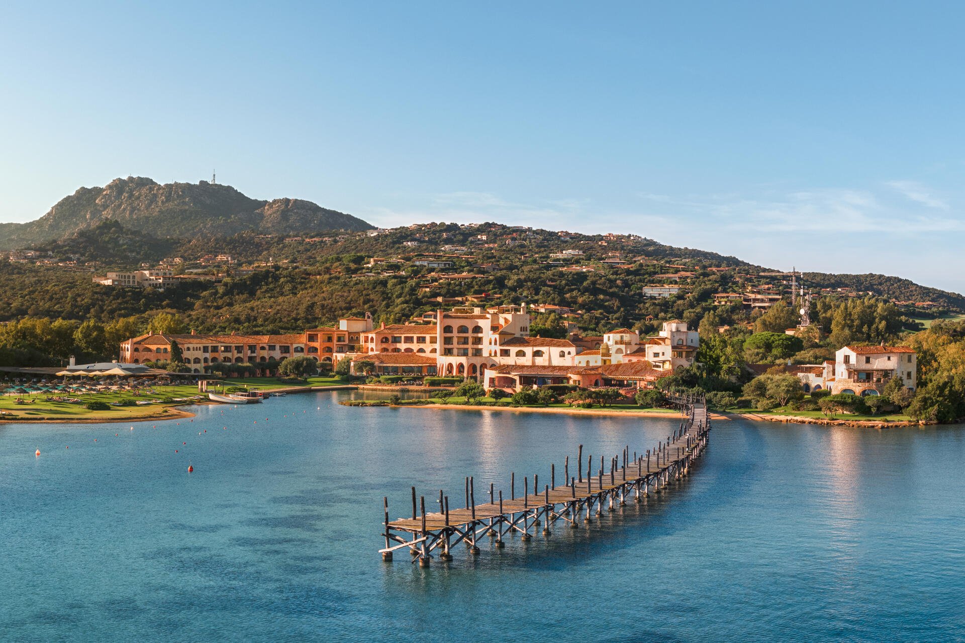 Das ikonische Hotel «Cala di Volpe» wurde frisch renoviert.