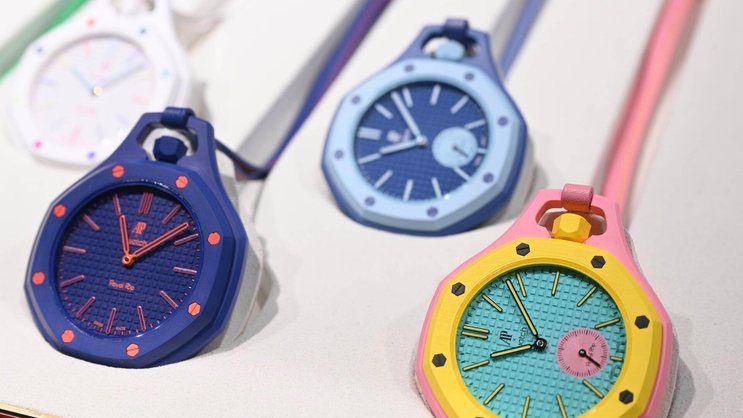 Die Uhr von Audemars Piguet und Swatch.