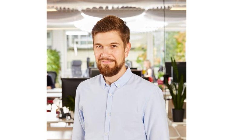 Tobias Zehnder