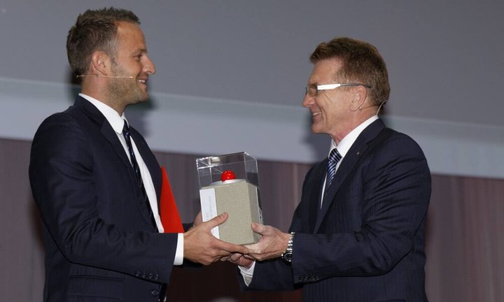 2013-10-03_prix_svc_2013_zuerich_networking_zpi_x9b4224.jpg