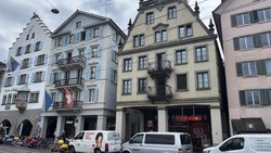 Am Limmatquai 48 mitten in Zürich soll ein neuer McDonald's entstehen.