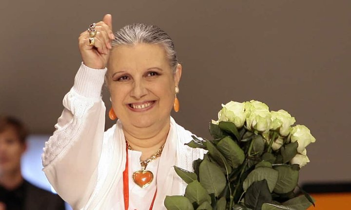 laura-biagiotti-blumen.jpg