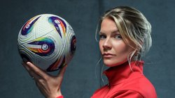 Ada Hegerberg will die Fans bei der EM stolz machen.