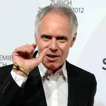 Moritz Leuenberger (hier bei einer Filmpremiere): Prominente Unterstützung für SUSI. (Bild: Keystone)