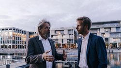 Worauf können Versicherte bei Pensionskassen bauen? Auch Immobilien sind als Geldanlage für die Einrichtungen problematisch.