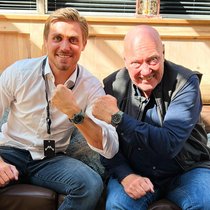 Norqain-CEO Ben Küffer (l.) und Jean-Claude Biver beweisen, dass mutige Visionen Realität werden können.