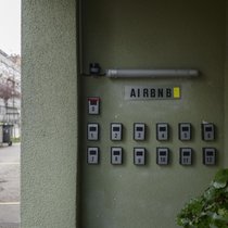Airbnb-Schlüsselboxen wie diese dürften in Zürich bald verschwinden. 