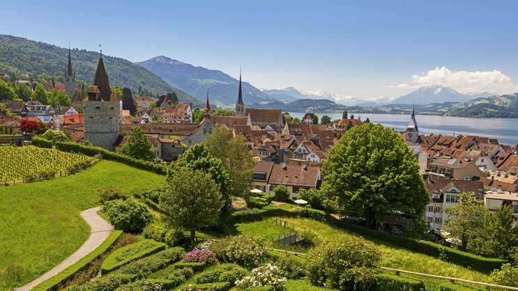 Der Kanton Zug: Zwar sind die Steuern tief - dafür sind die Wohnkosten hoch.