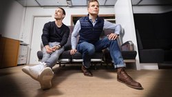 Alexandre Martin (l.) und Morgan Siffert vereinfachen mittels KI den Betrieb von Vergnügungsparks, Museen oder Theatern.