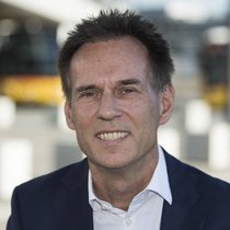 Christian Plüss (57) ist seit  November 2018 Chef der Postauto AG. Zudem präsidiert er den Verwaltungsrat des Tochterunternehmens PubliBike. Davor leitete er die Einheit Hydropower bei Alpiq.