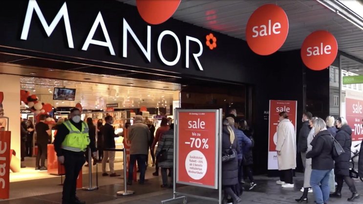 Manor baut seine Zentrale um, 38 Jobs werden gestrichen.