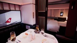 Viel Luxus über den Wolken: Die First Grand Suite von Swiss.