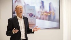 Exzellent positioniert: Präsident Ernst Tanner (im Bild) und CEO Adalbert Lechner zeigen mit Lindt & Sprüngli trotz hohen Rohstoffpreisen keine Schwäche.