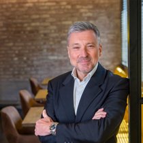 Jean-Marc Pontroué ist seit Mai 2026 CEO von Breitling.