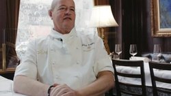Peter Schärer, Küchenchef in der Zürcher Kronenhalle, tritt ab.