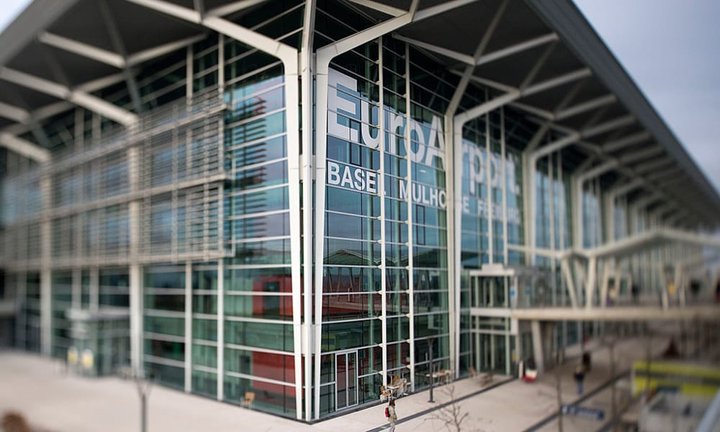 basel-airport.jpg