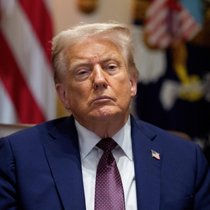 Donald Trump verhängt Strafzölle von bis zu 100 Prozent für ausländische Drohnenhersteller.