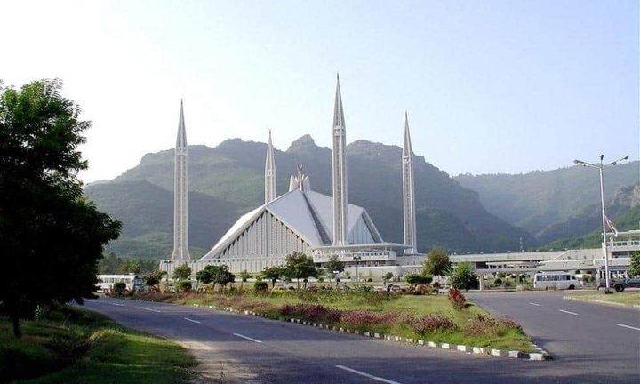 06-city-islamabad-wikimedia-asjad-jamshed.jpg