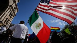 Beziehungen: Mexiko erwirtschaftet Überschüsse im Handel mit den USA.  Keystone