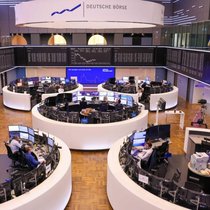 Die Rheinmetall-Aktie zählt zu den Top-Performern an der Deutschen Börse. Laut Wikifolio-Chef Andreas Kern können Profianleger von Kursraketen wie Rheinmetall nur eingeschränkt profitieren.