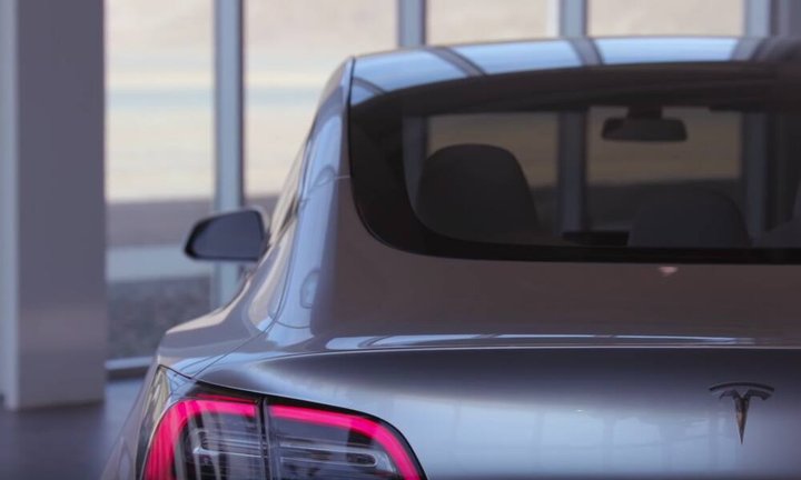 tesla-model-3_12.jpg