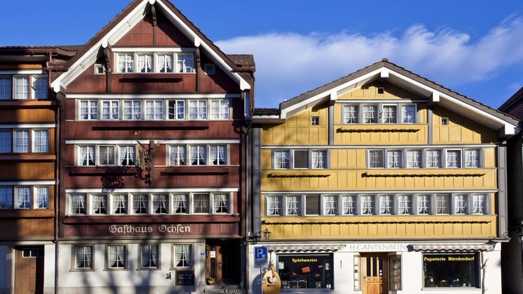 Denkmalgeschützte Häuser in Urnäsch: Die Gemeinde bietet für Pendler ab Gossau die günstigsten Immobilien.