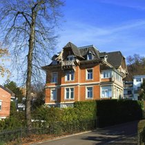 Im noblen Quartier Hottingen in Zürich steht eine 9,5-Zimmer-Villa zum Verkauf.