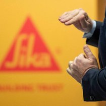 Bilanzmedienkonferenz von Sika: Der Bauchemiekonzern ist im Geschäftsbericht-Ranking ganz zuoberst.
