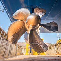 Das Schiffsantriebssystem «Azipod» von ABB bei der Fertigung.
