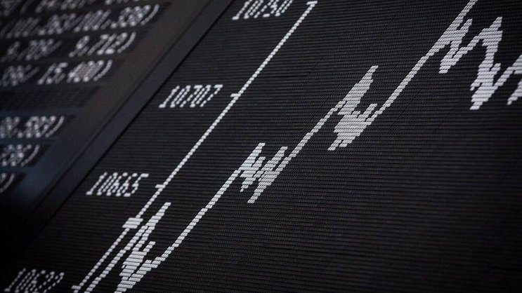 Börsenchart: Bei Aktienfonds sind persönliches Commitment gefragt. Keystone