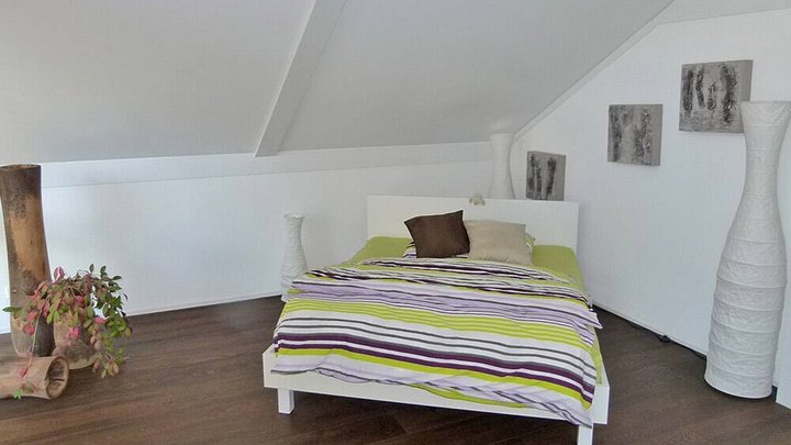 schlafzimmer.jpg