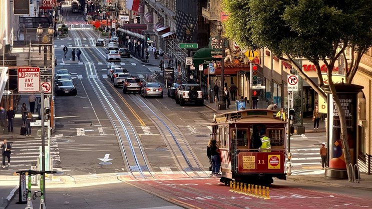 San Francisco ist wegen der vielen KI-Firmen, die in die Stadt ziehen, zur neuen Boomtown geworden. Ganz so poliert wie an touristischen Orten ist die Realität jedoch nicht.