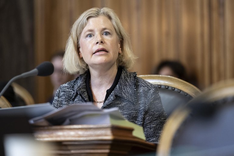 DEEPL, STAENDERAT, DEBATTE, PARLAMENT, SESSION, HERBSTSESSION, DISKUSSION,