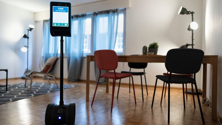 Surrt im Segway-Stil durch Häuser und Wohnungen: Ferngesteuerter Besichtigungsroboter Sam.