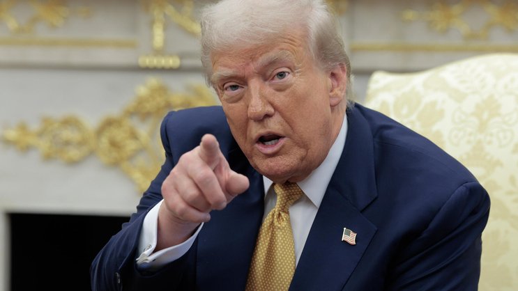 Donald Trump sucht neue Wege, um seine Zölle eintreiben zu können.
