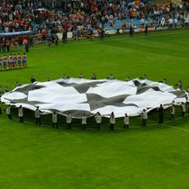 Kurz vor dem Anpfiff: Die Champions League ist die Cash Cow des Unternehmers.   Flickr