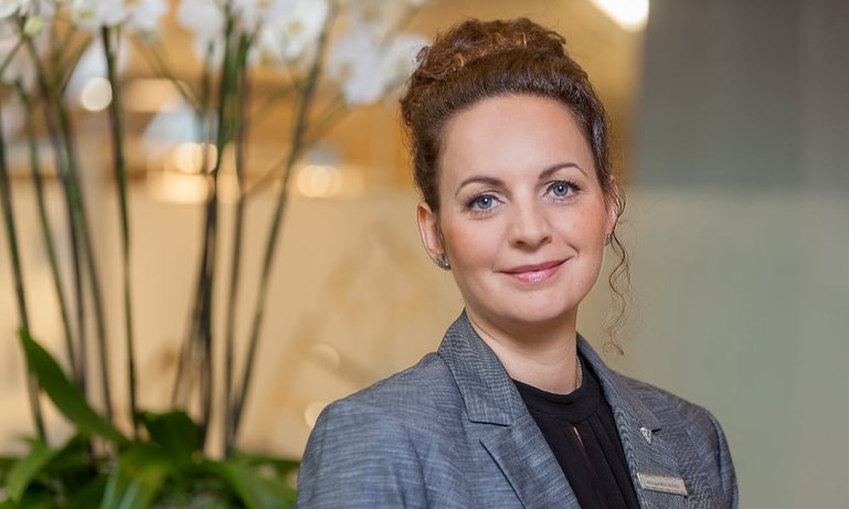 maeggy_schuetz_tschuggen_hotel_group.jpg