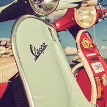 Bereit für Abenteuer: Die Vespa steht auch für ein Lebensgefühl.