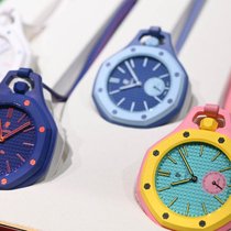 Die Uhr von Audemars Piguet und Swatch.