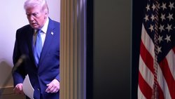 Bekommt die Grenzen seiner Macht zu spüren: Präsident Donald Trump an der Pressekonferenz nach dem Zollurteil des Supreme Court am 20. Februar.
