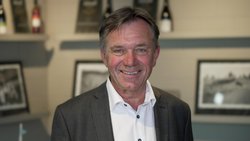 Andreas Meier betreibt in Würenlingen AG, einen Weinbaubetrieb und eine Rebschule. Für die Mitte-Partei sitzt er seit 2023 im Nationalrat.