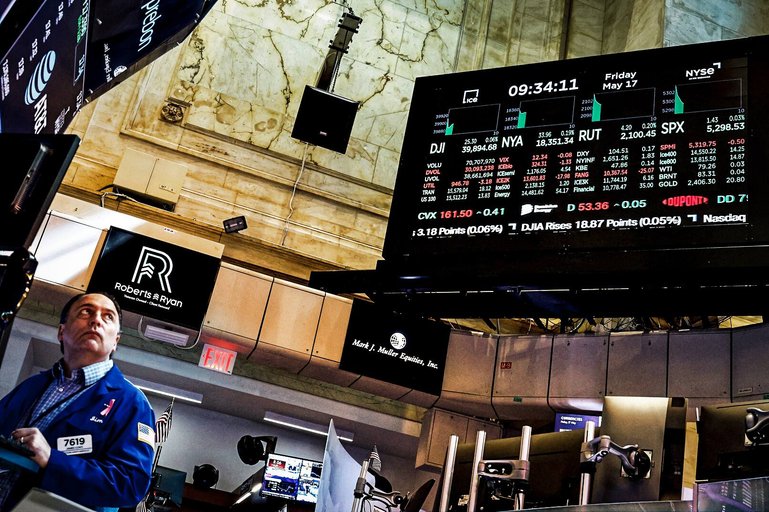17. Mai auf dem Börsenparkett der NYSE: Am Vortag war der Dow Jones Index erstmals über die 40 000-Punkte-Marke gestiegen. ­Bisher erreichte er sie nicht wieder.
