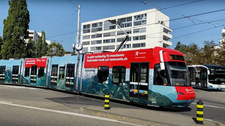 Die ZKB hat mittlerweile einen Anteil von knapp über zehn Prozent am Fondsmarkt und ist damit die Nummer drei in der Schweiz hinter UBS und Credit Suisse.