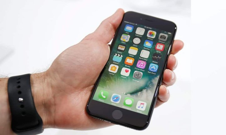 iPhone 7