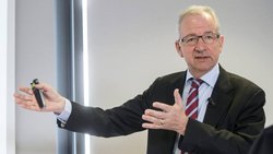 Etienne Jornod: Das Verkaufsrecht des Galenica-Präsidenten umfasst 20'000 Aktien.  Keystone