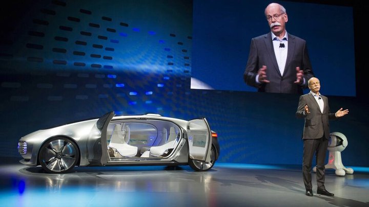 daimler-f015_5.jpg